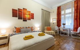 Harmony & Cute - Central Apartments
